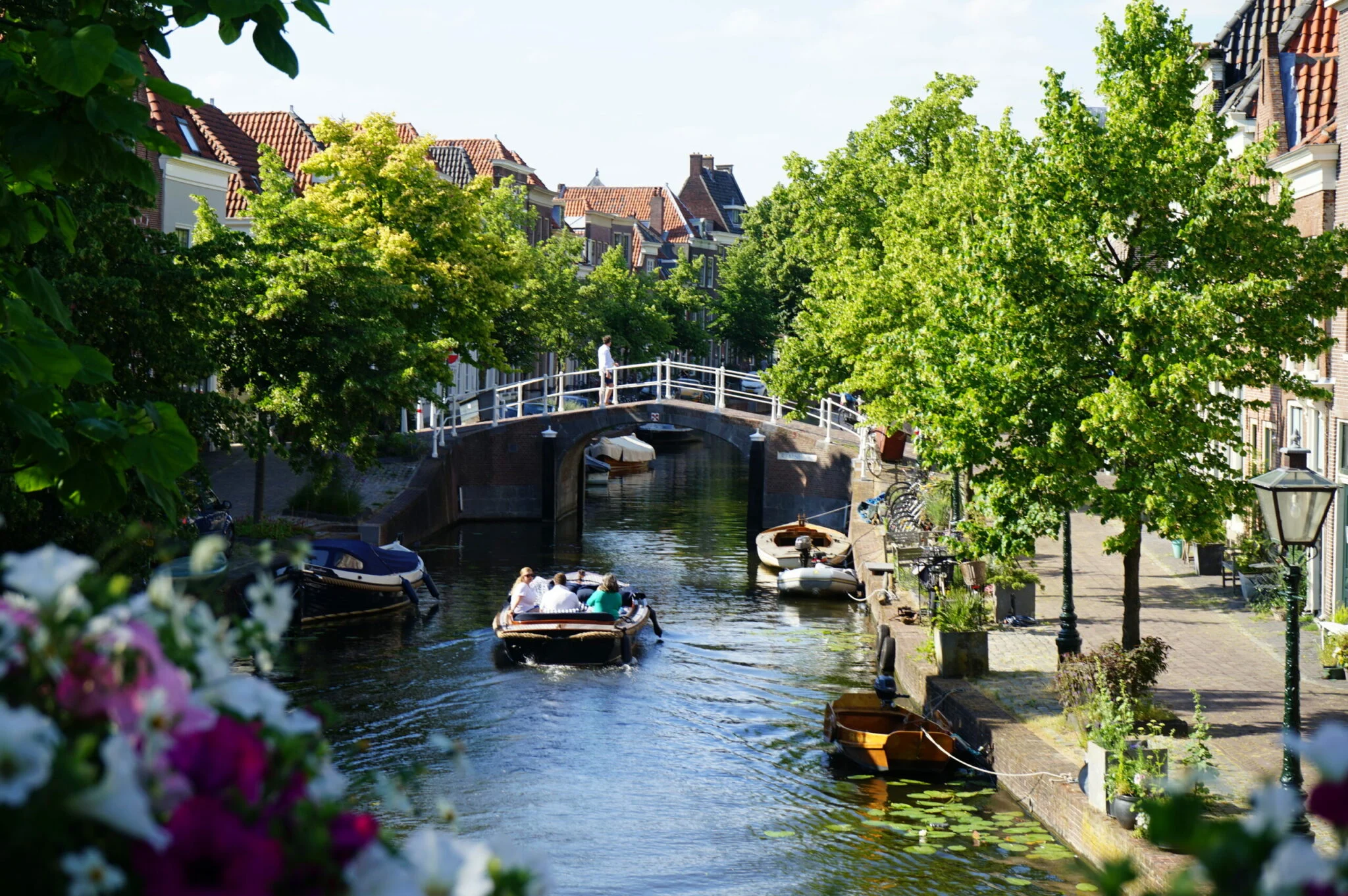 Leiden canals